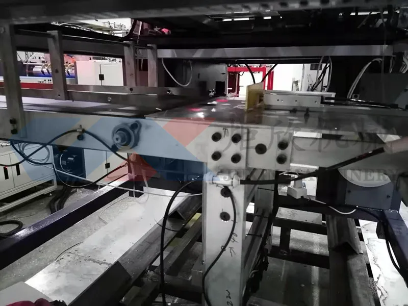 Rigid Box Corner Pasting Machine High Speed Automatic Corner Pasting Machine 5-25pcs/min Production Capacity 50*50*15mm JX-TJ450