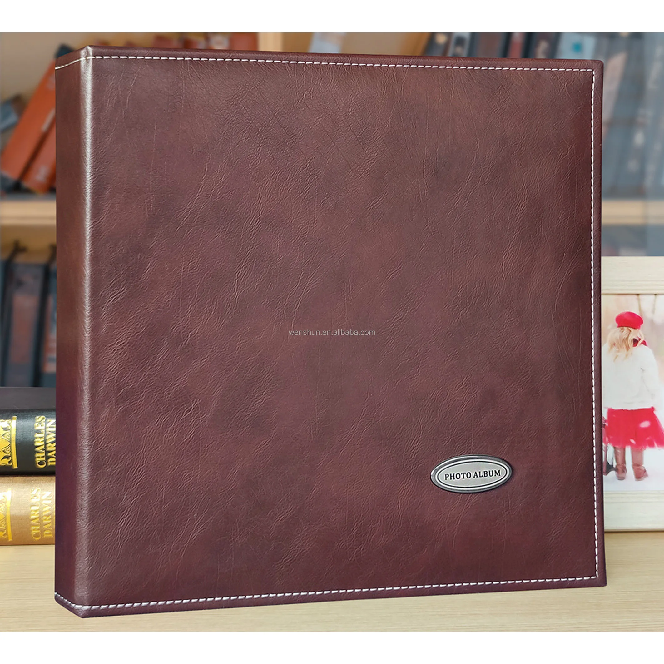 Custom Gift Leather Self Adhesive Slip in Photo Album for 100/200/300 Photos