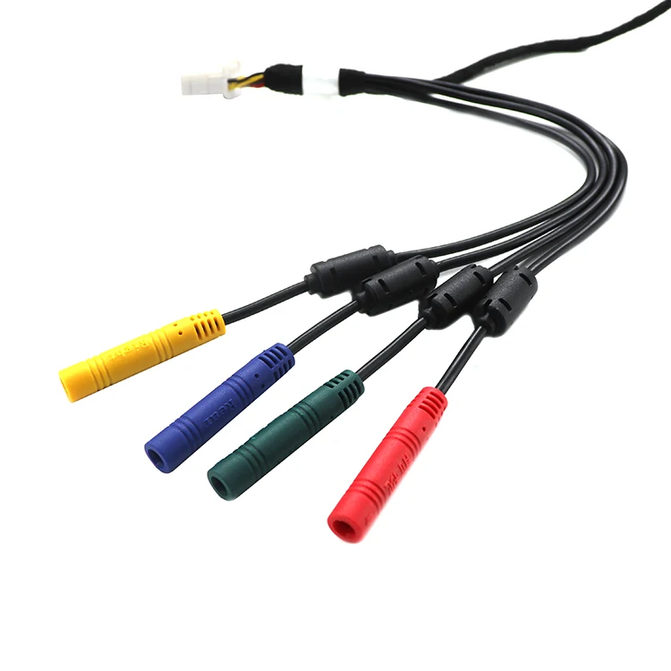 Автомобильная электропроводка для аудио-и видеосъемки