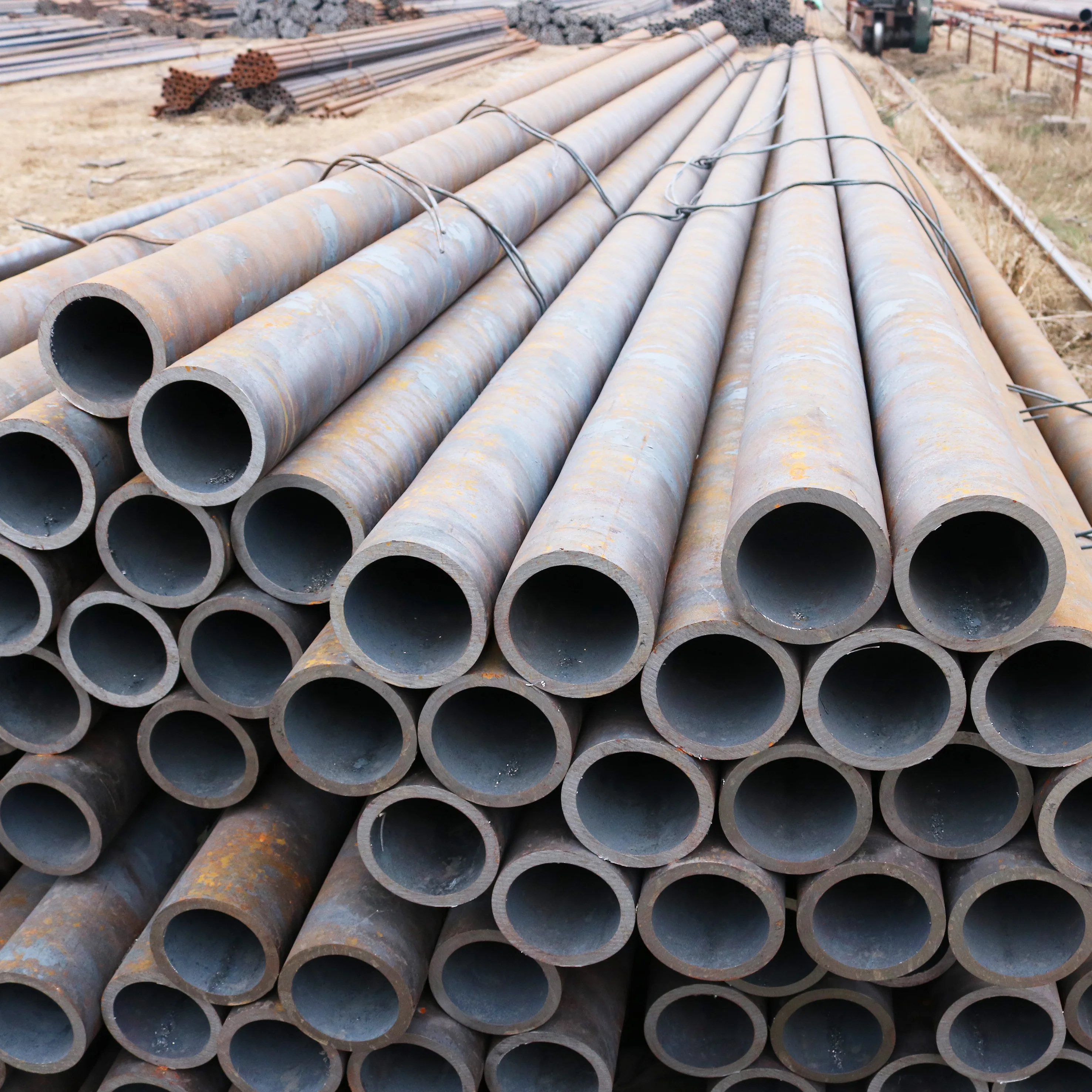 Manufacturer Seamless Alloy Steel Pipes A335 P9 Grade with BV Certificate for Petrochemical and Industrial Use
