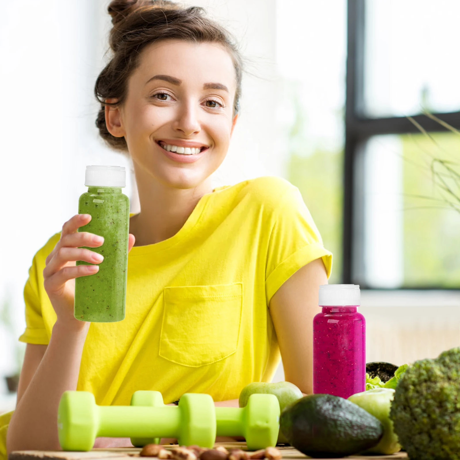 wholesale Empty Plastic Juice Bottles with Caps Reusable Clear Bulk Beverage Containers for Juice Milk and Other Beverages