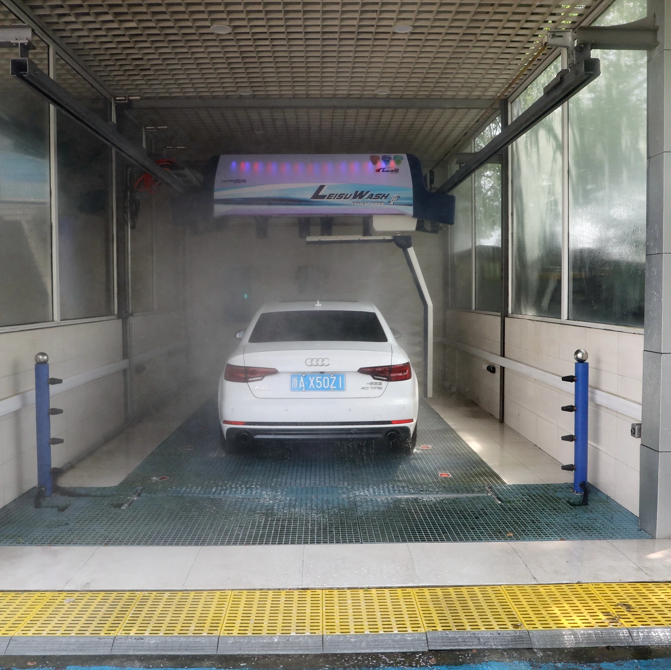 High Quality 360 Automatic Touchless Car Washing Machine with Dryer