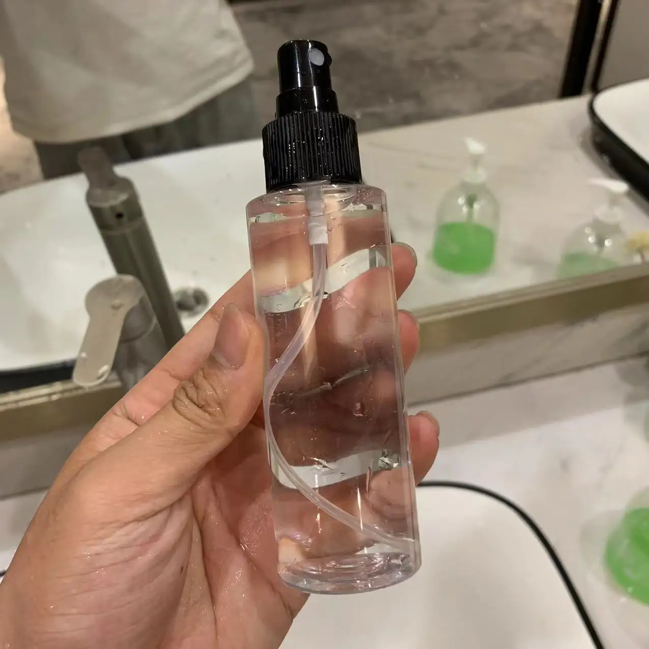 Empty Fine Mist Pet 100ml 120ml 150ml 200ml 250ml Clear Plastic Spray Bottle For Cosmetic Packaging