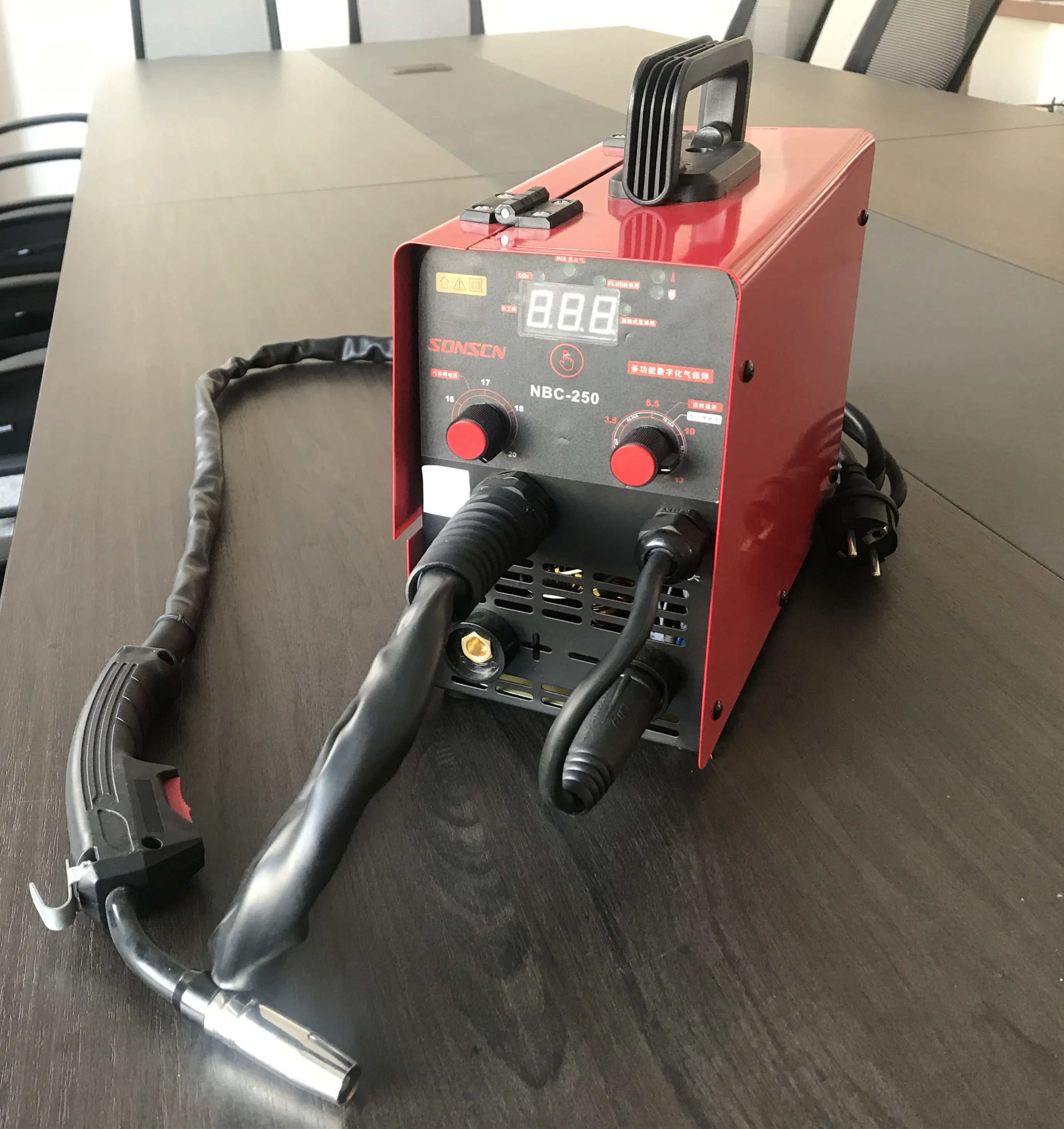Портативный 3 в 1 типа для сварки MIG/MAG/MMA сварочный аппарат IGBT инвертор Gasless MIG/TIG сварочный аппарат производители