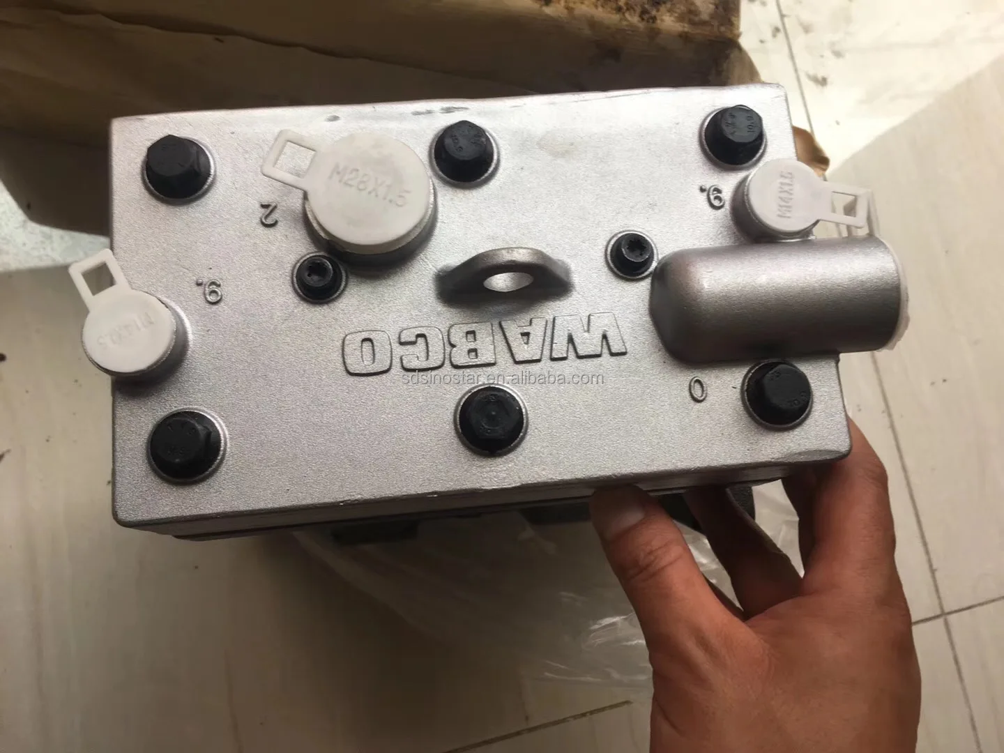 Sinotruk HOWO Air Compressor VG1093130001 with competitive price