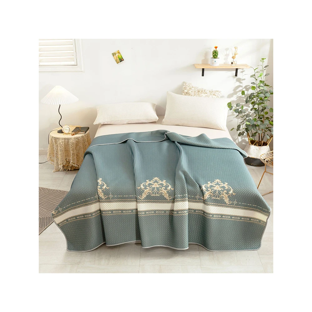 New summer cool quilt sheet gift air conditioner washable Quilted embroidery quilted latex blanket
