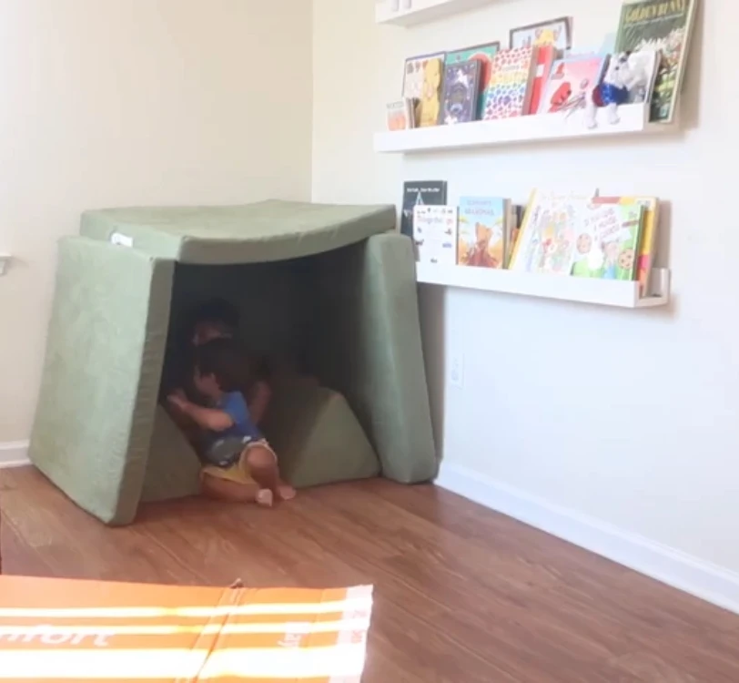 Kids Play Couch sofa for Kids with Ottomans Convertible Modular Climbing Toddler Couch sofa bed for Fold Out Kid