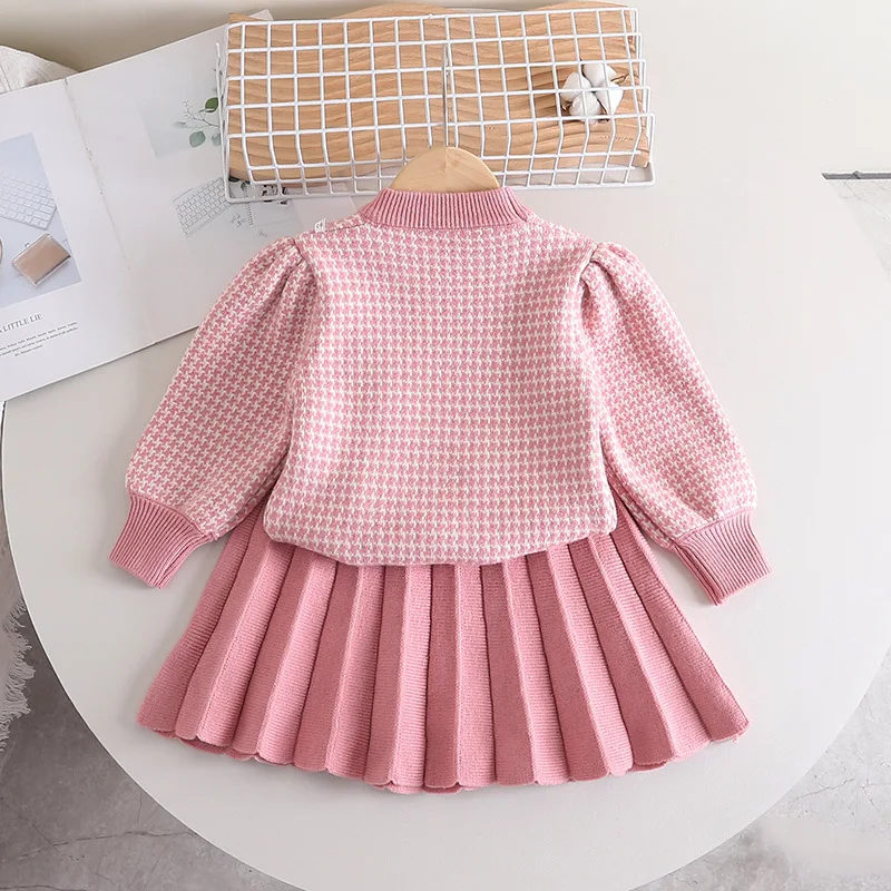 Girls Designer New Solid Sweater Plaid Pleated Skirt Autumn Winter Bow Knitting Two Pieces Long Bubble Sleeves Kids Wear