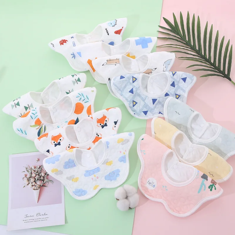 Shopping Mall Hot Selling Waterproof Baby Infants Bandana Teething Organic Cotton Bibs For Newborn Baby