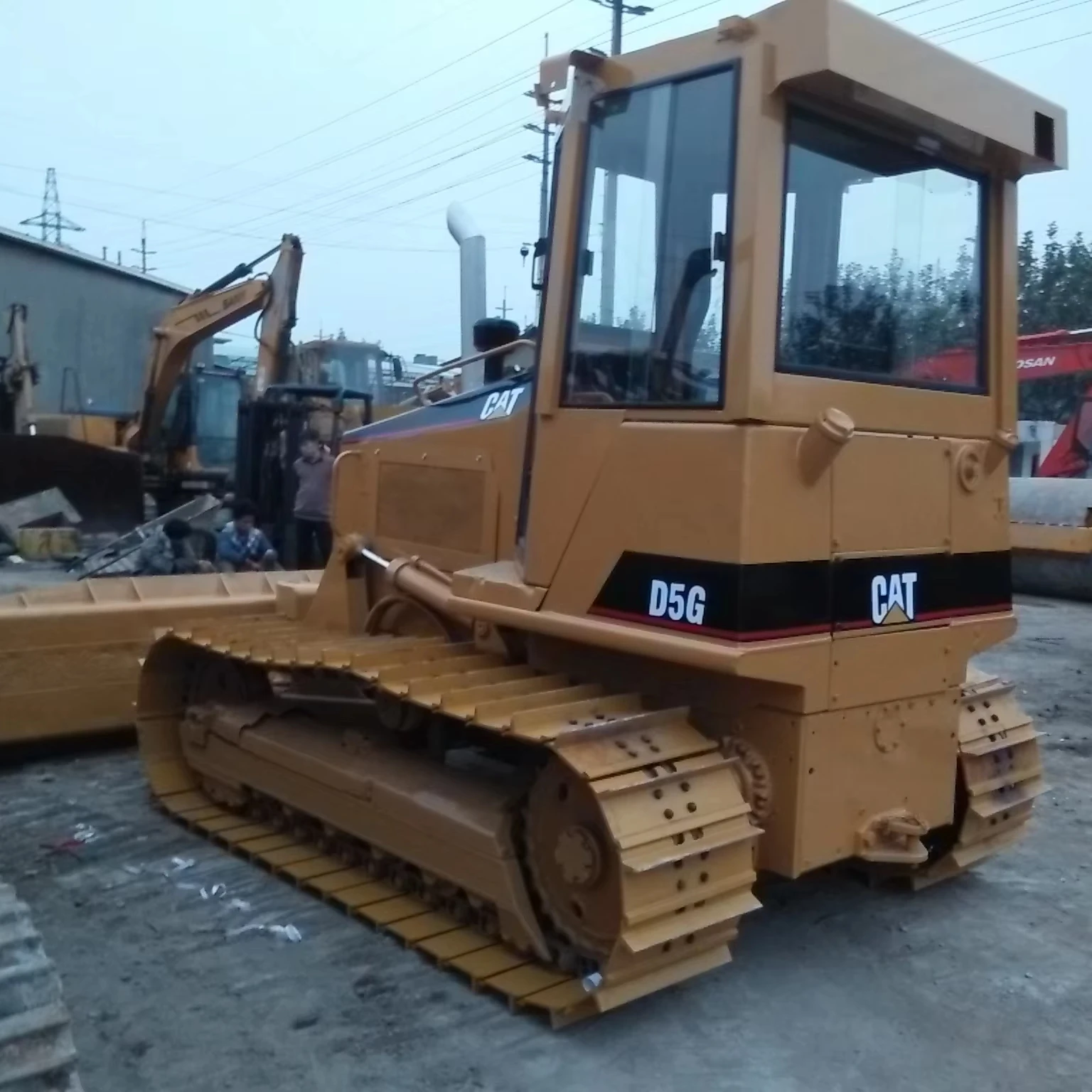 Бульдозер Caterpillar D5G б/у
