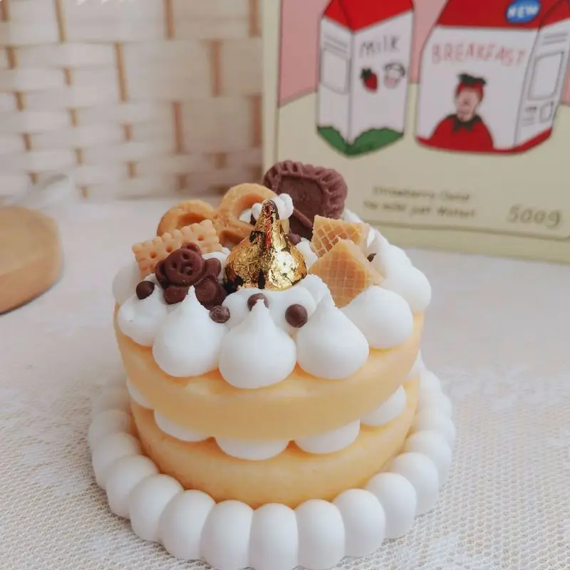 Cake Shape Scented Candle Creative Gift Christmas Shooting Props Handmade Cake Scented Candle Company Anniversary Gift