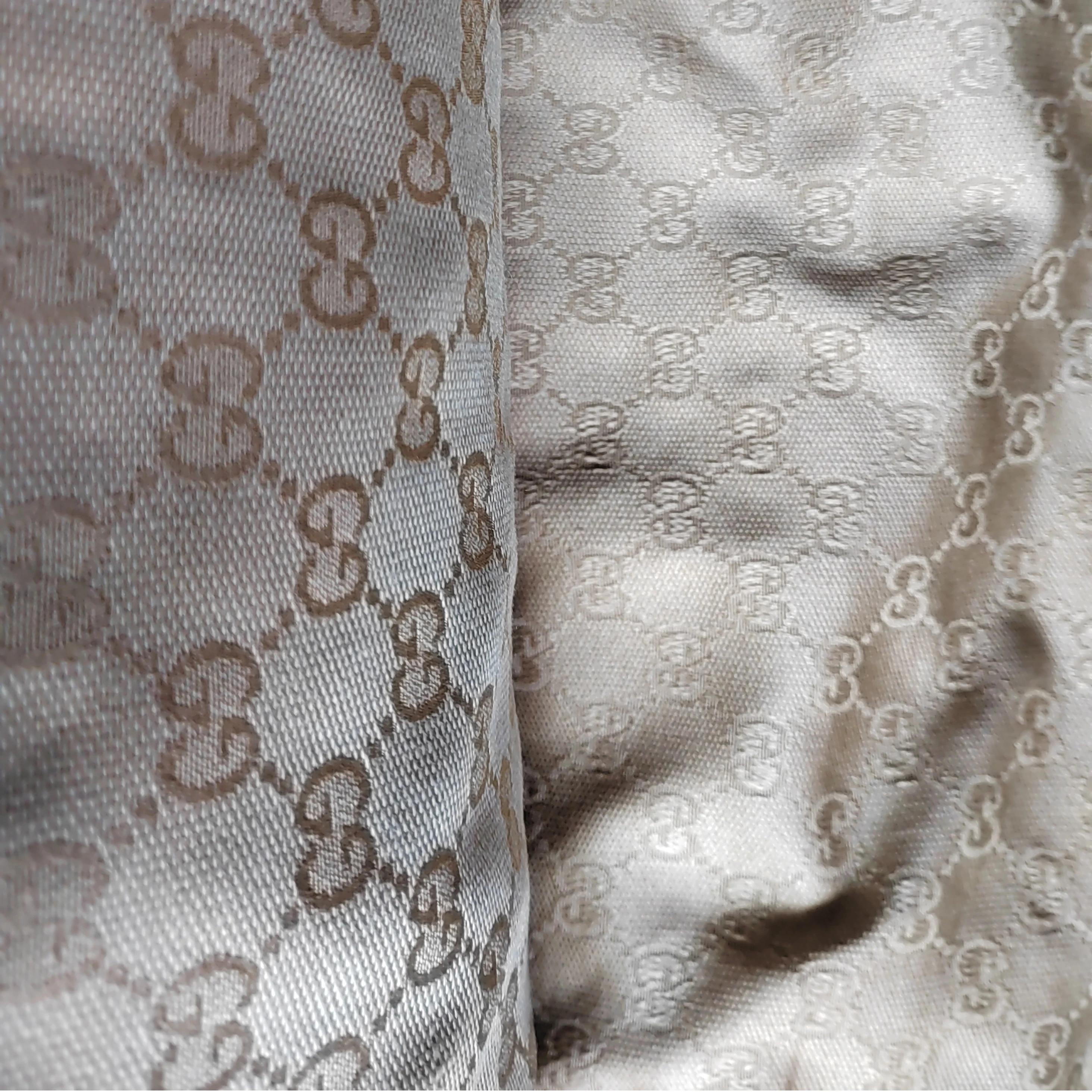 Wholesale Famous Brand Logo Polyester Jacquard Yarn Dyed Fabric For Bags Cloths Hats