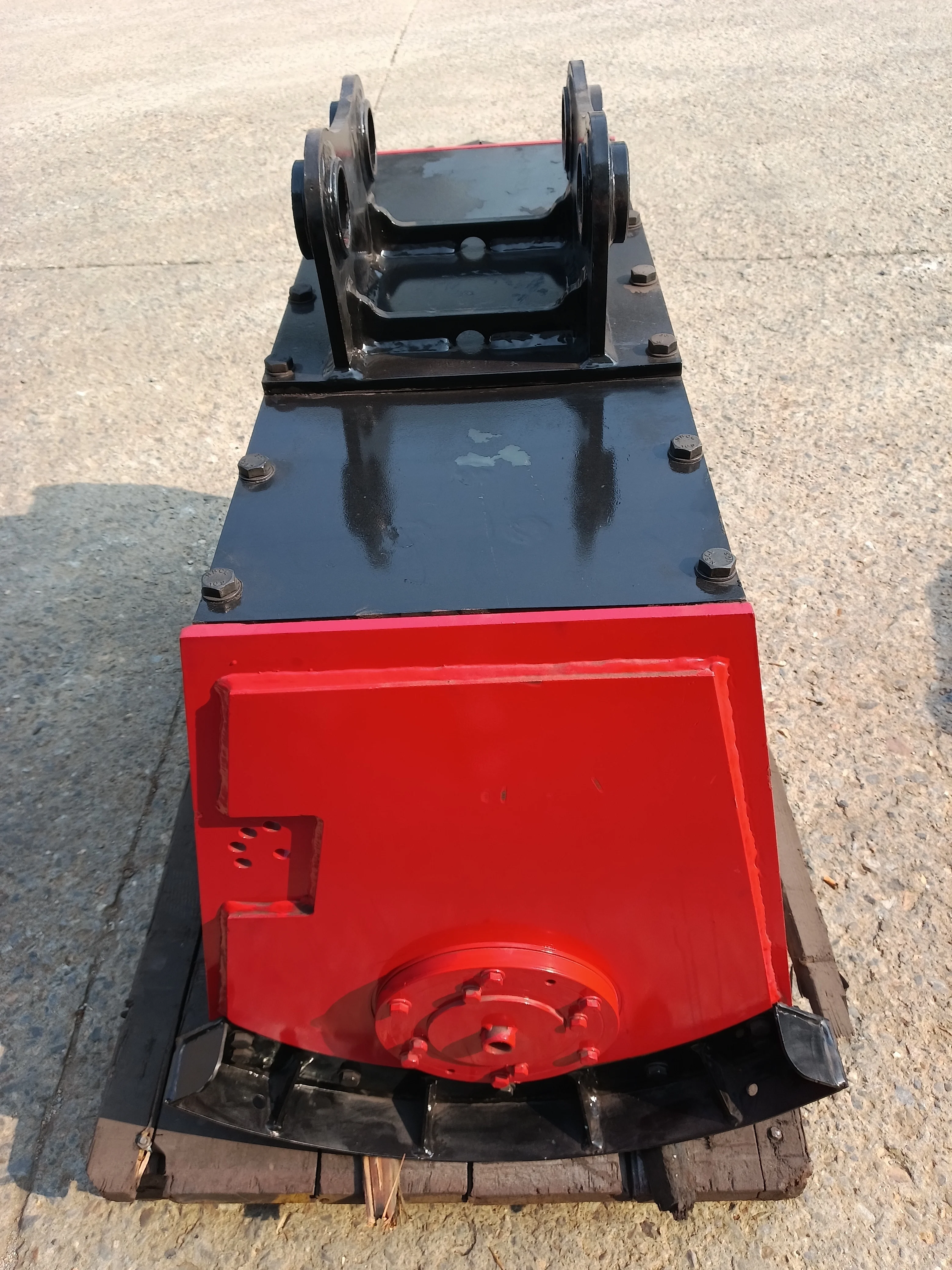 Excavator forestry mulcher a Durable Ripper for Efficient Wood Decomposition