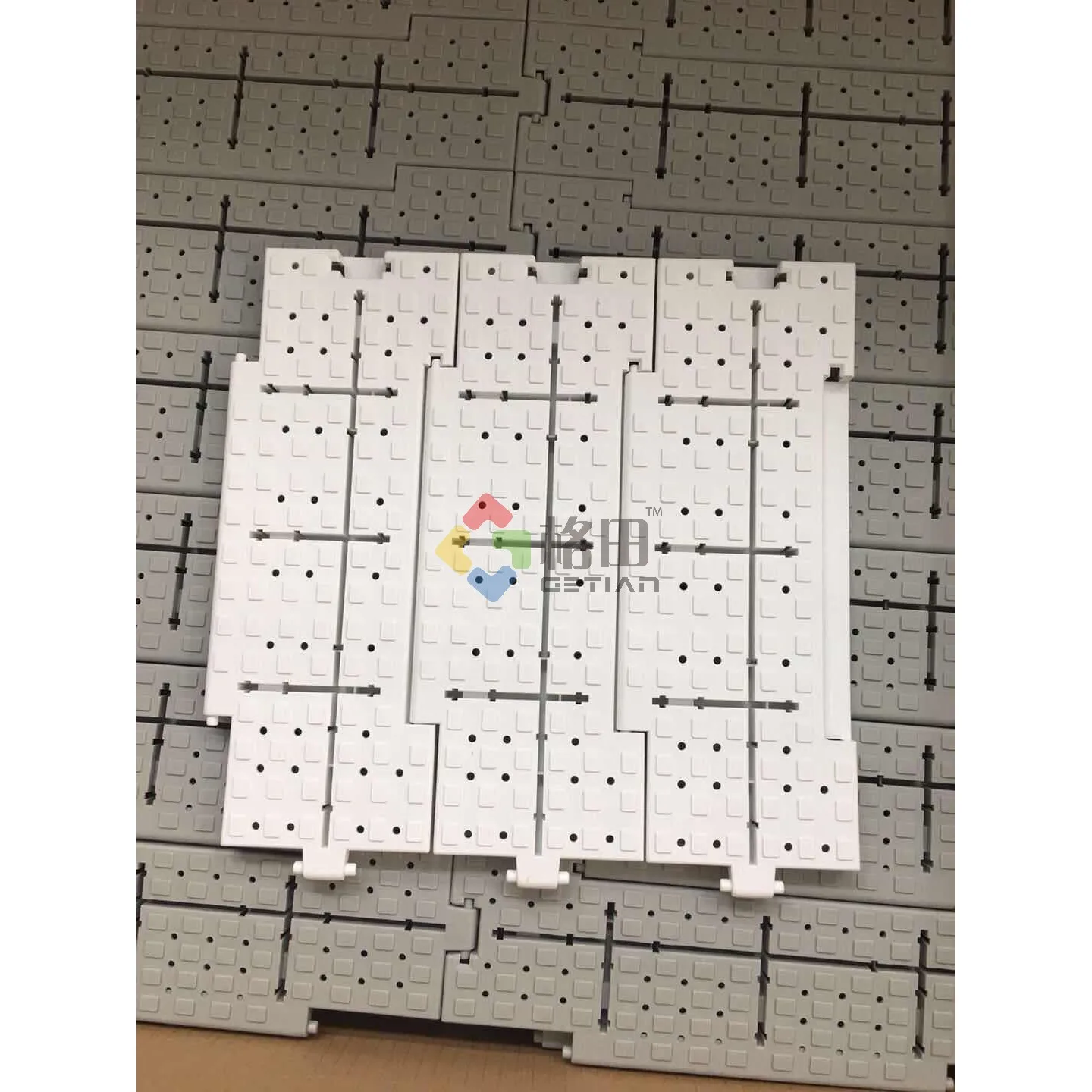 portable outdoor floor for tent pe
