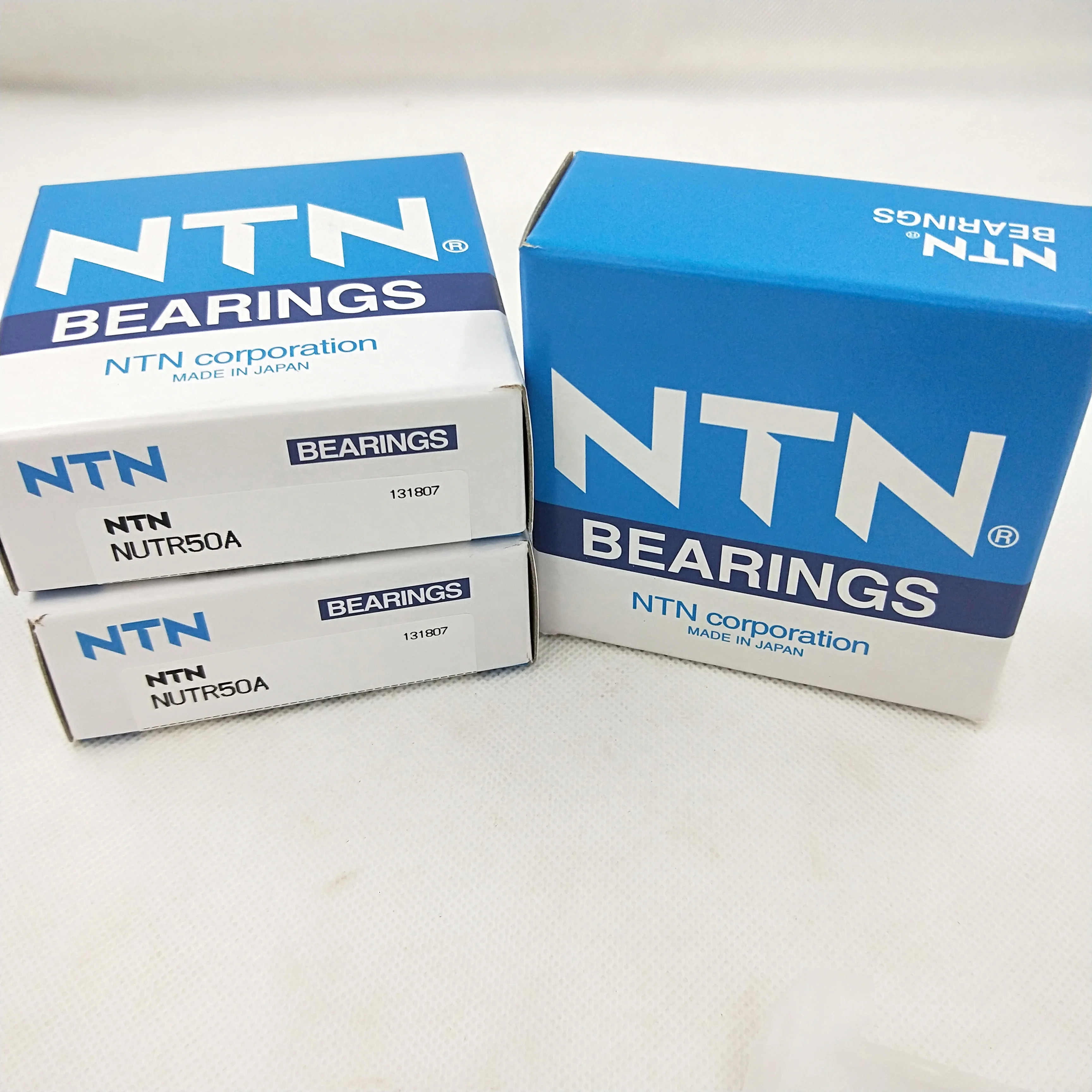 NTN Track roller bearing NUTR40 NUTR4090 NUTR45A NUTR45100 NUTR50 NUTR50110 guide roller wheel track roller bearing