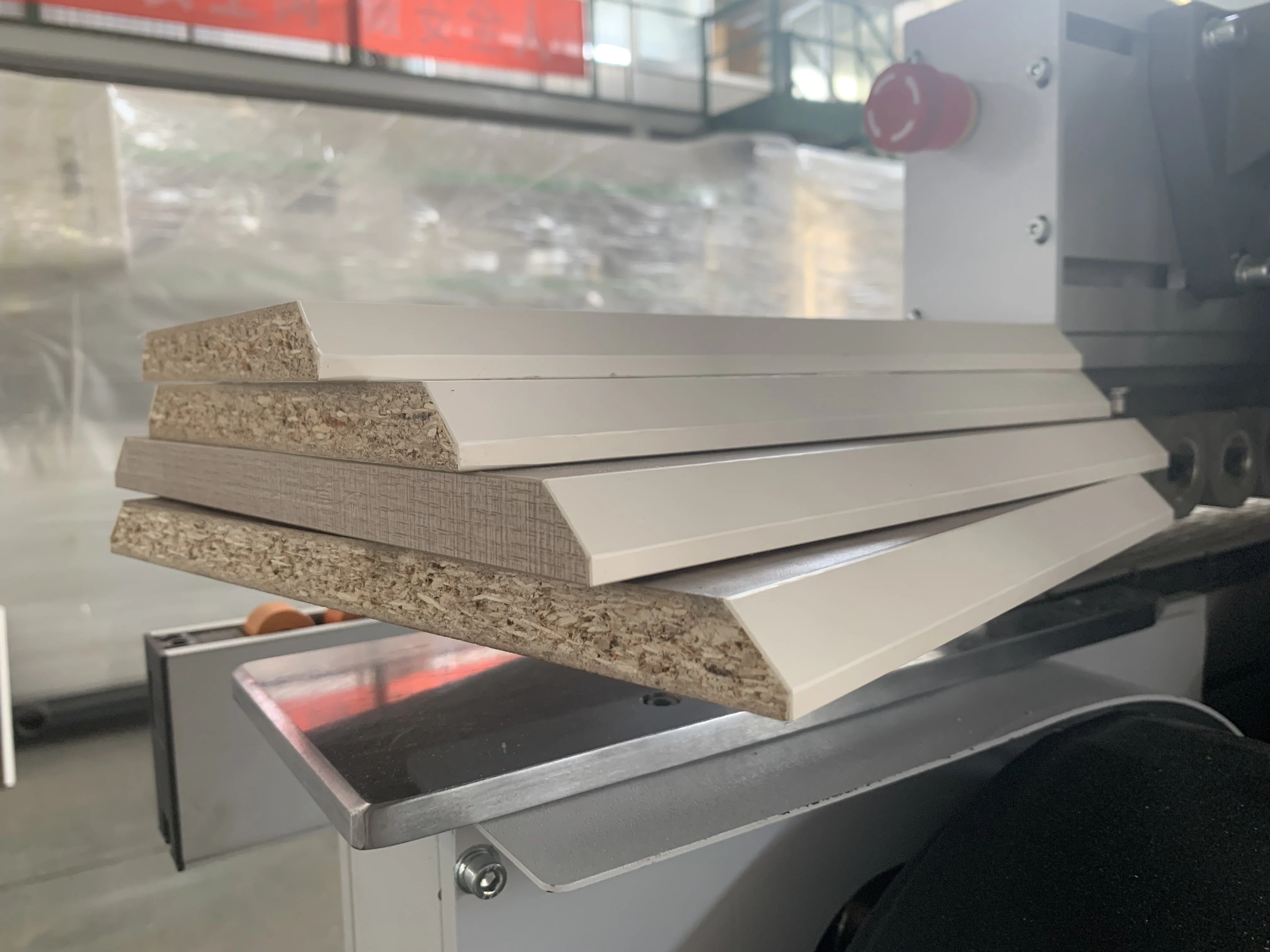 Hot Sale Edgebander Edge Bander Edge Banding Machine PVC Tape Edge Banding Machine For Plywood