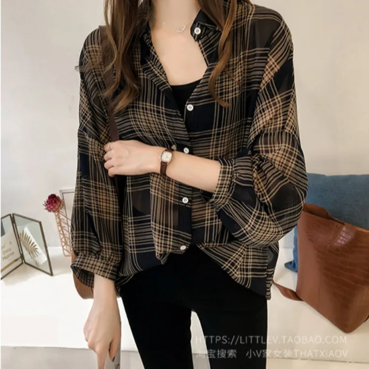 2022 wholesale New Fashion Women Girls Long Sleeve Plus Size  Loose Plaid Print Irregular Hem Lapel Button Casual Shirt Tops