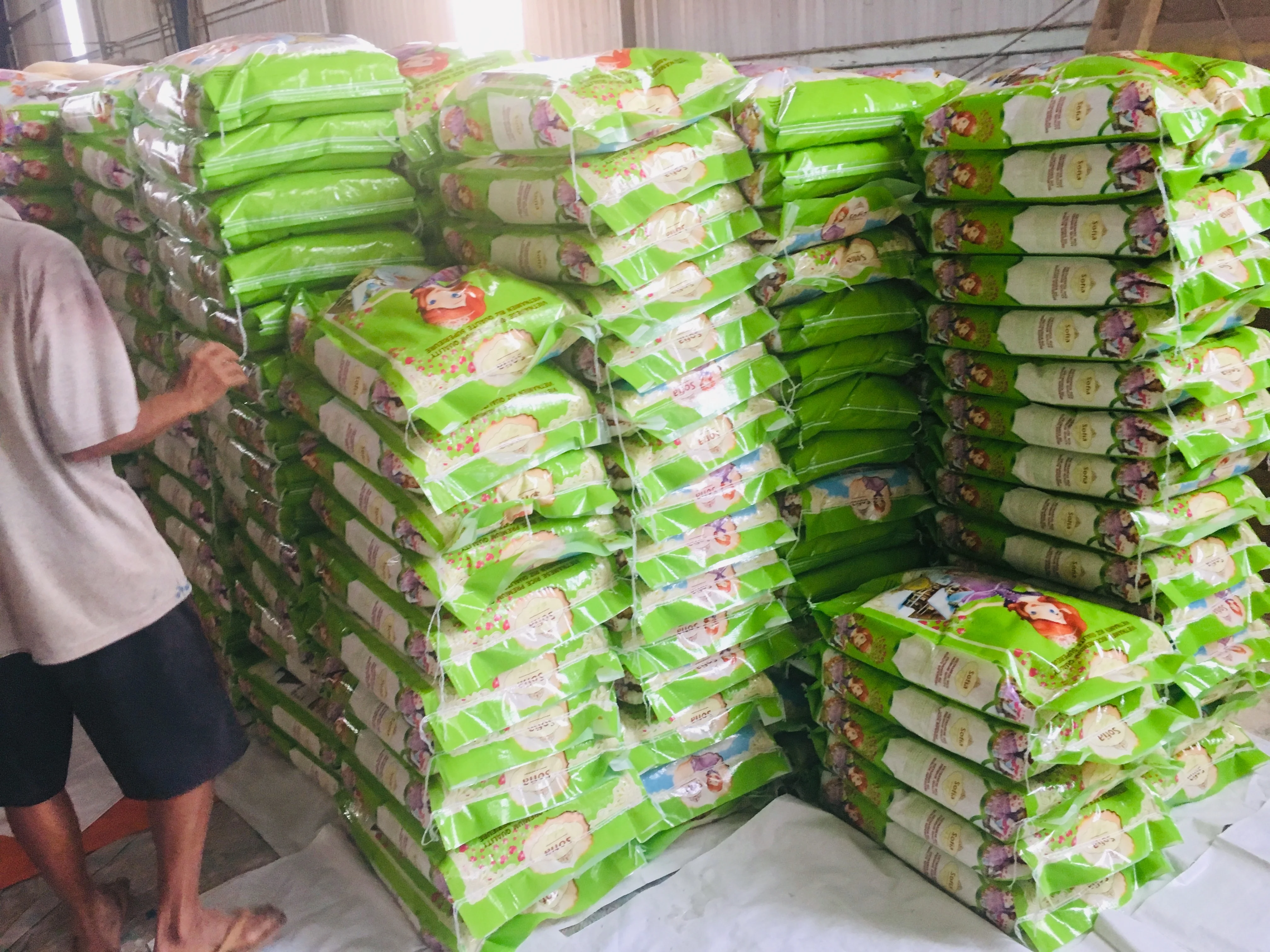 
HOT SALES !!! CHEAPEST VIETNAM STICKY RICE 5451, NEW CROP, BEST QUALITY CELL: 84 901 390 588/whatsApp 