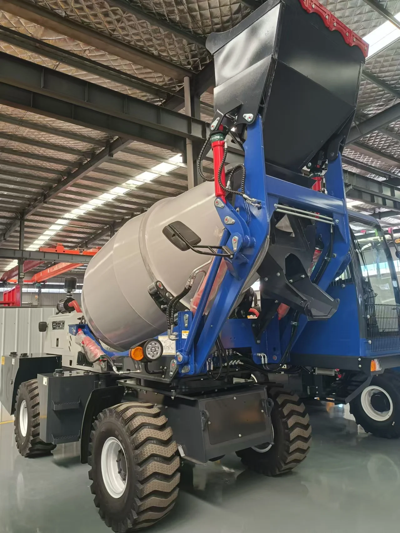 12 cubic meters concrete mixer truck concrete mixer transportation concrete mixer truck