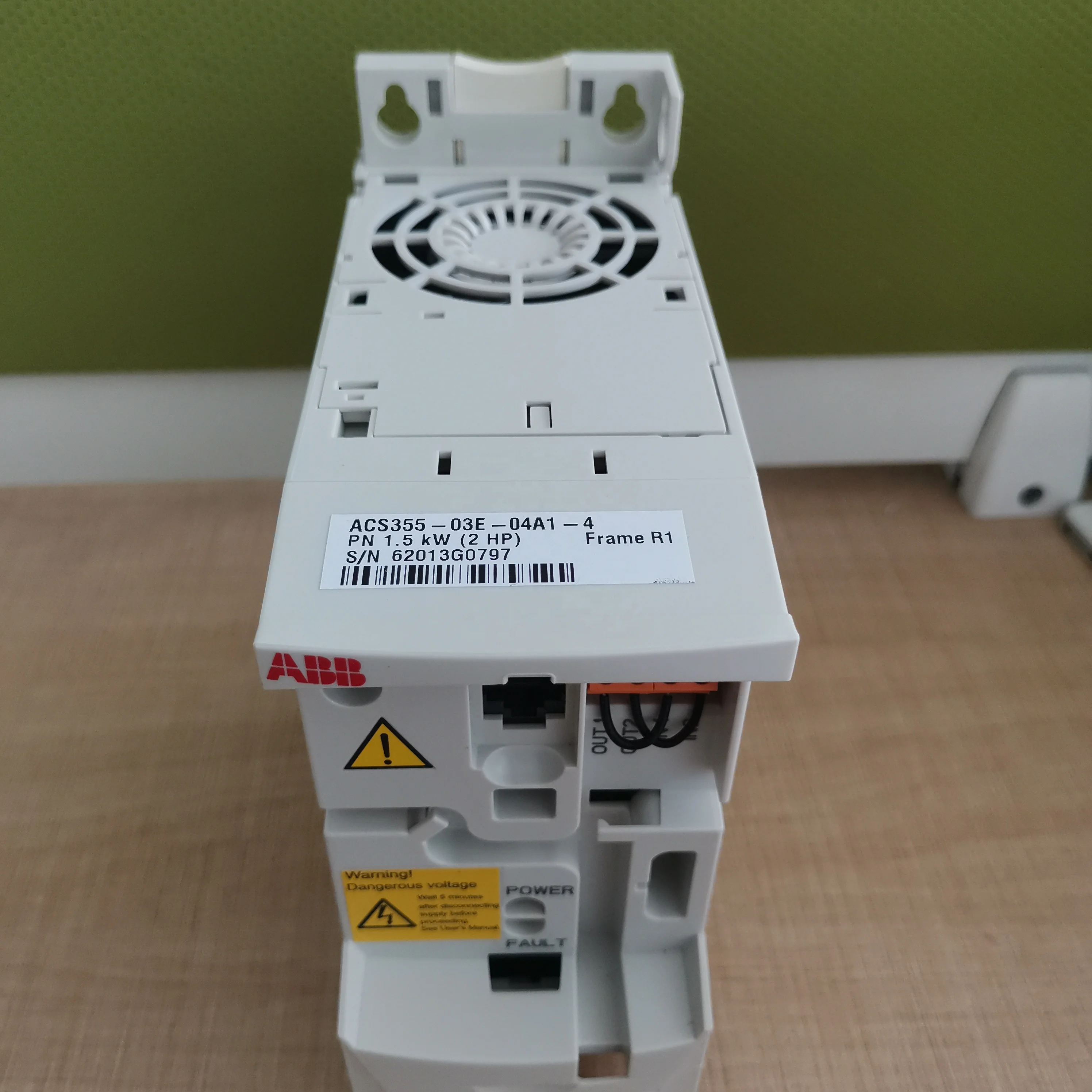  ACS355-машин привод 3PH AC400V 1.5kw инвертор ACS355-03E-04A1-4 переменного тока есть в