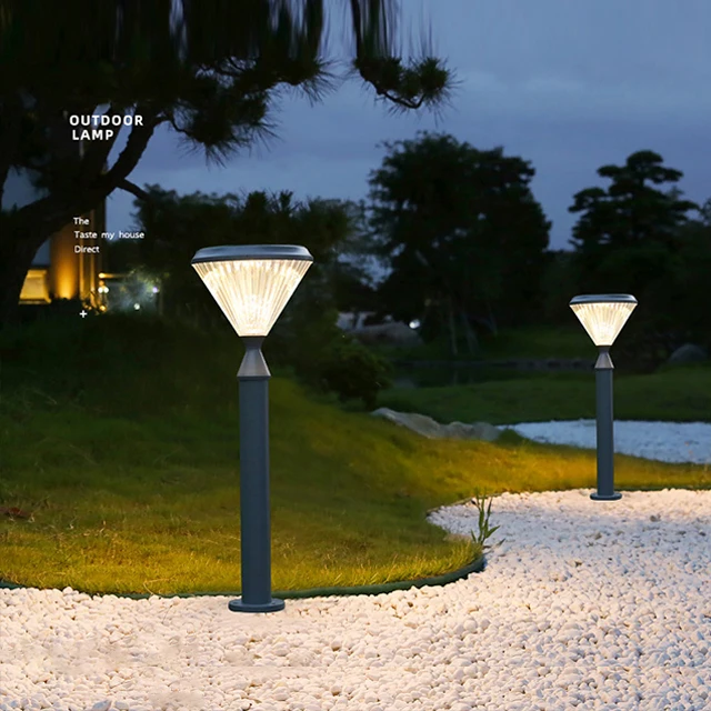 Solar lawn lamp home yard lawn lamp garden villa landscape courtyard outdoor waterproof bollard lights