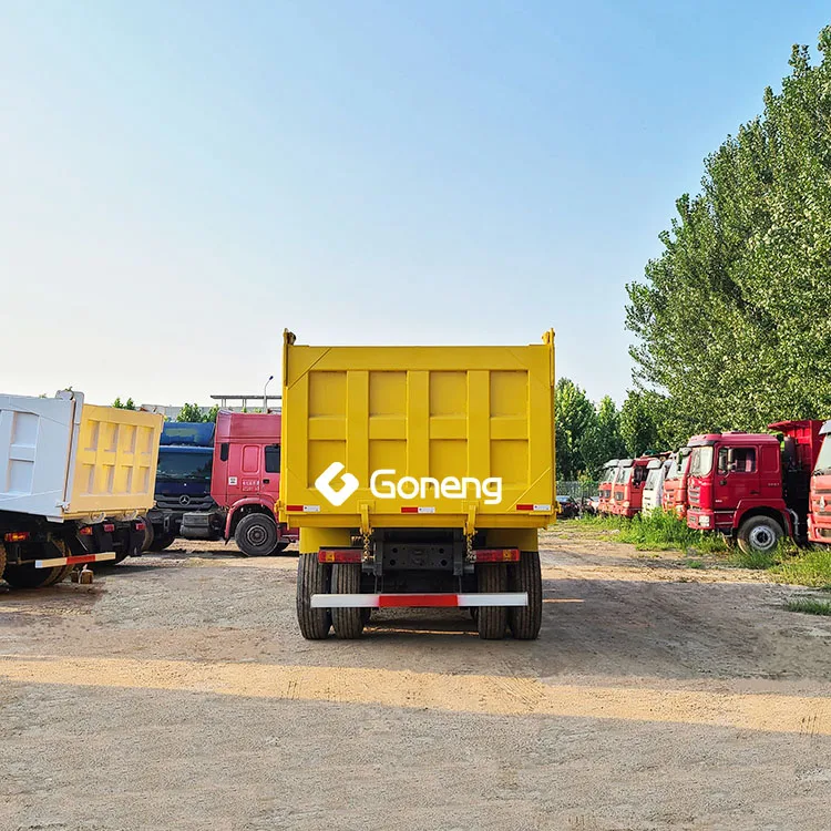 no middleman sale 32 cbm 30 cubic meters camion used howo dump tipper truck 8x4 sinotruk
