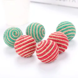 Cat toy sisal ball wear-resistant scratching cat toy with sound Christmas toys