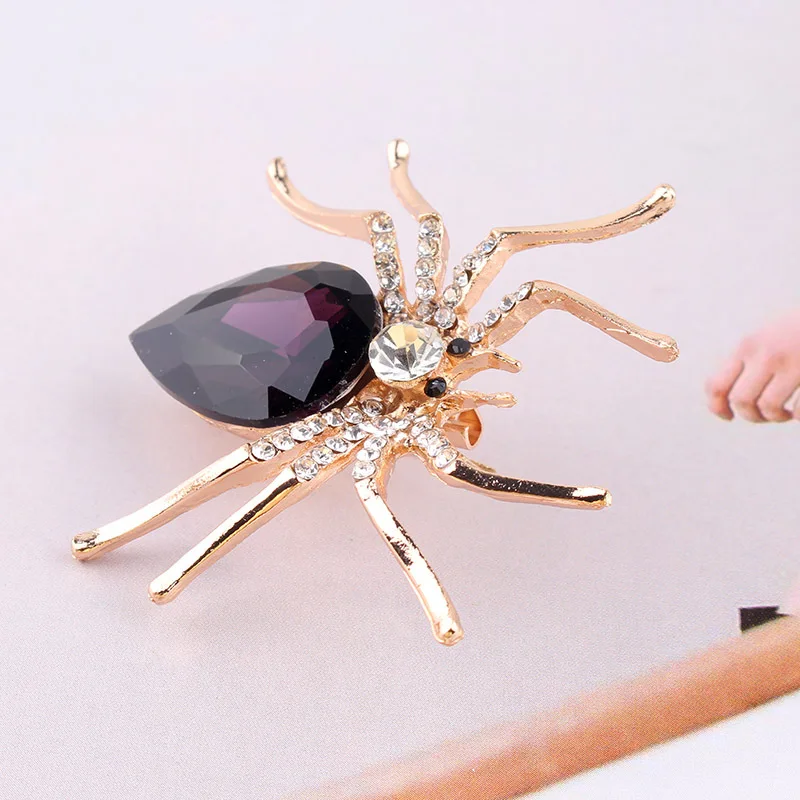 Factory direct sales of spider with diamond brooch crystal Brooches Pin accessories