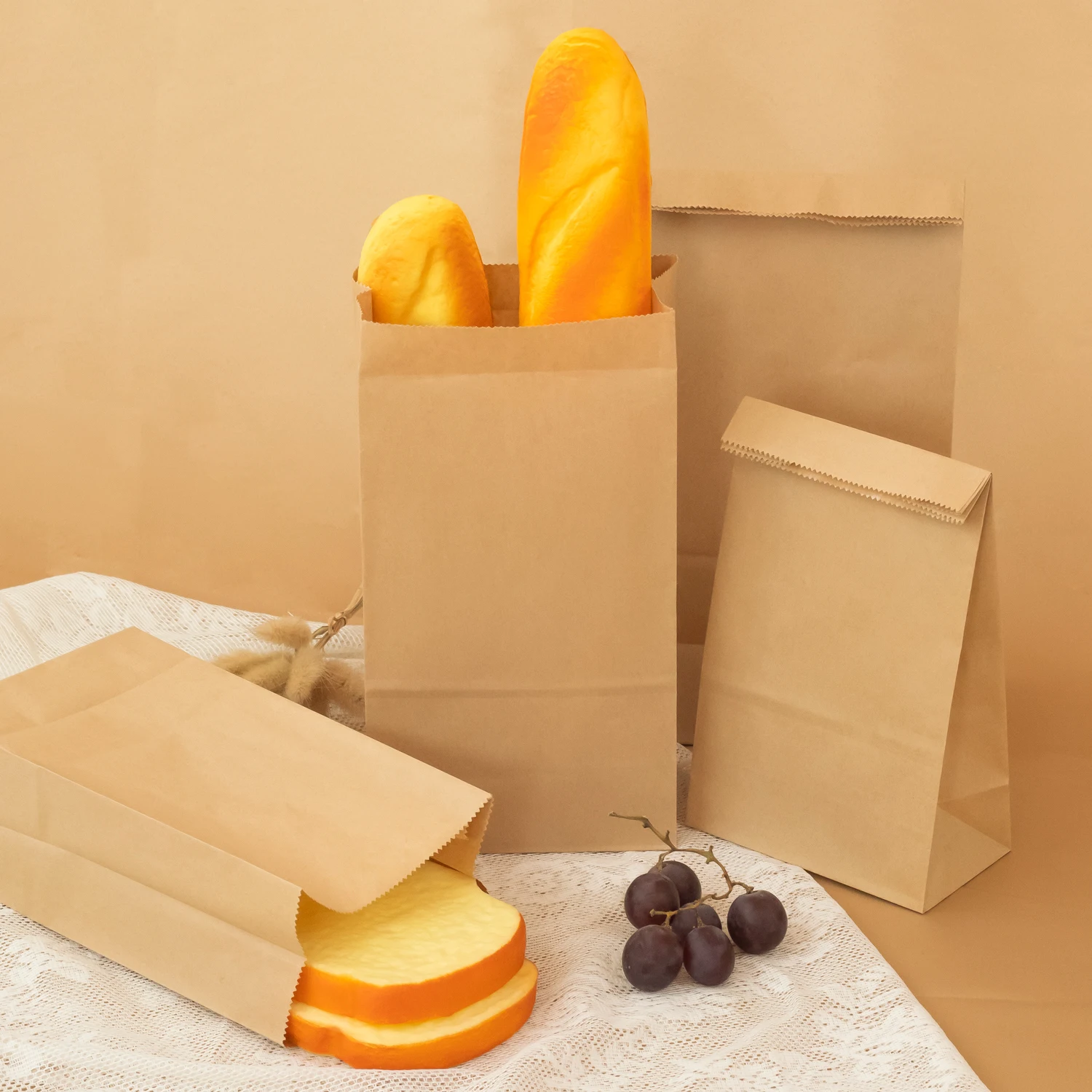 Custom Logo Printed Disposable Brown Kraft Paper Bag Food Take Out Shopping Gift Paper Bags With Handle