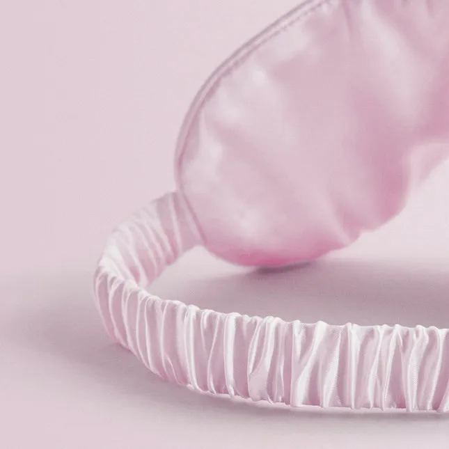 Wholesale fashionable soft custom cover silk travel night sleep eye mask with elastic strap band for sleeping