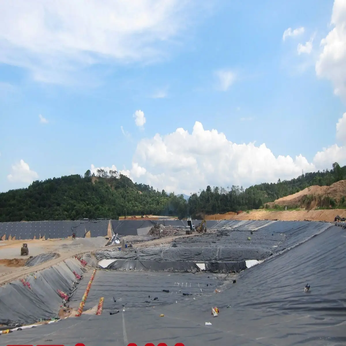 1.5 mm HDPE Membrane Sheet High Density Polyethylene Liner for Landfill Project in Peru