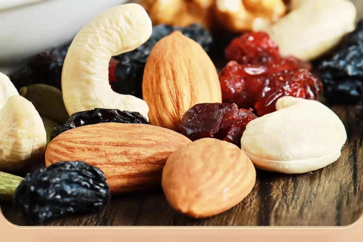 Dry Fruits Walnuts Almonds Raisins Cashew Mix Canned Nuts Dried Fruit