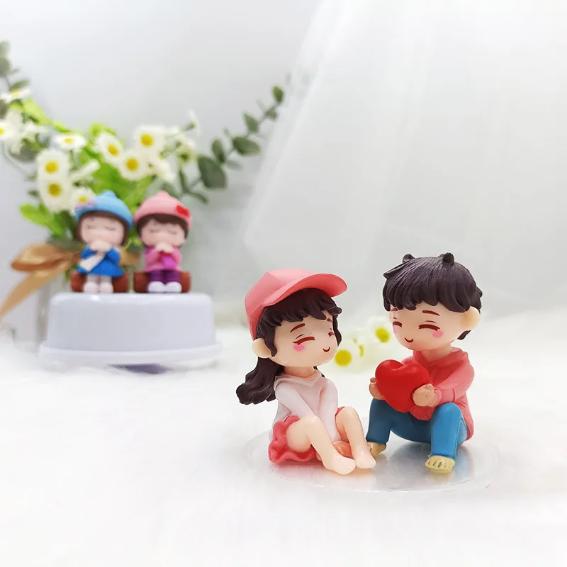 Mini resin couple doll micro landscape DIY wish couple love boy girl decoration cake topper toy
