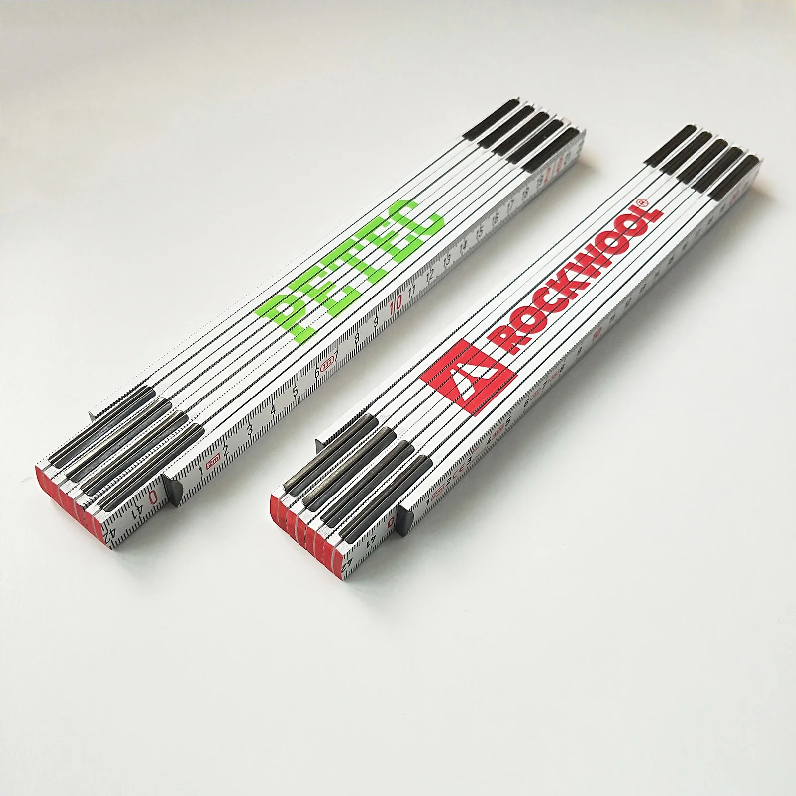 2m White Foldable Ruler