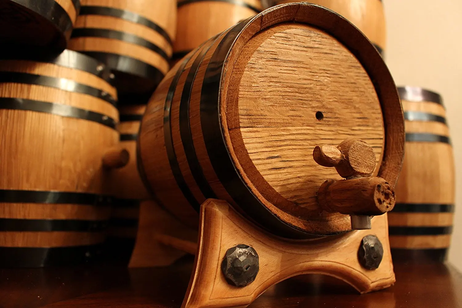 Decorative Aging Oak Barrels Customized Liter Red Wine Dispenser Spirit Beer Storage Wooden Barrel