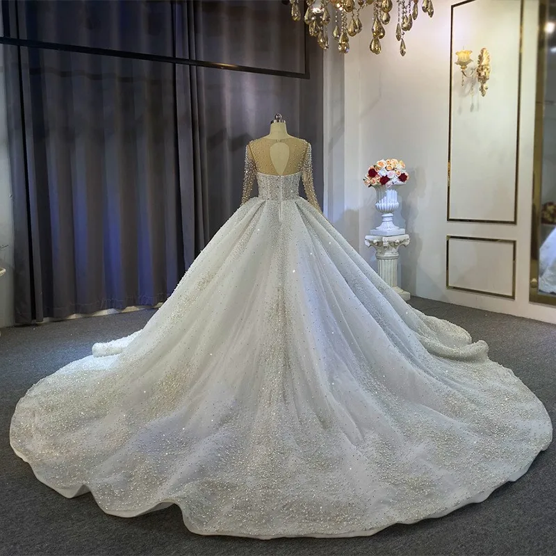 Customized Luxury Wedding Dress Bridal Gowns (Each SKU Has One Design, With Same Prices)