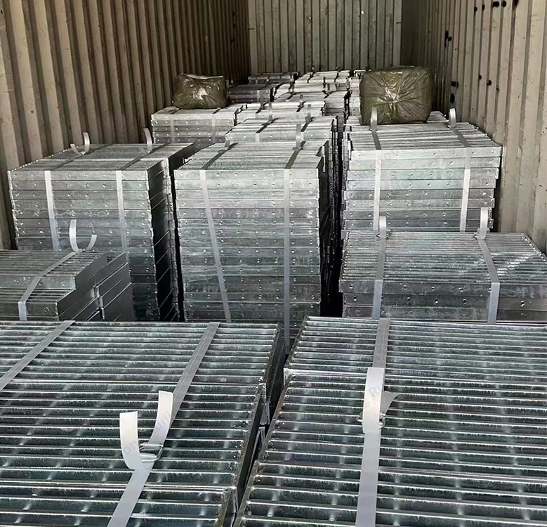 For sale stainless steel drain manhole cover steel gratings heavy duty grating trench cover 25x5 galvanized steel grating plate
