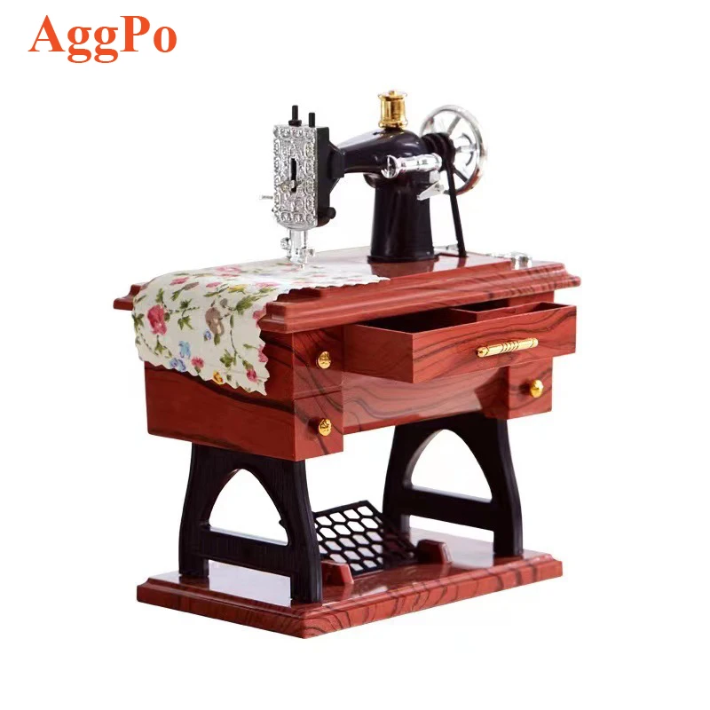 Hot Retro Style Sewing Machine Shape Music Box Home Decoration Ornaments Music Box Wholesale Clothing Store Creative Gift