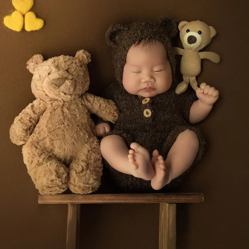 Newborn newborn photography props 100 days baby photo hand bench newborn photo creative handmade wooden stool