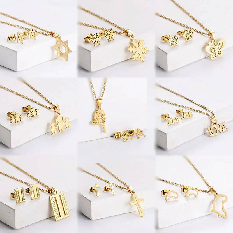 Hifive Ins Stainless Steel Heart Simple Necklace Earring Jewelry Set Moon Star Fashion 18k gold plated Jewelry Set For Women
