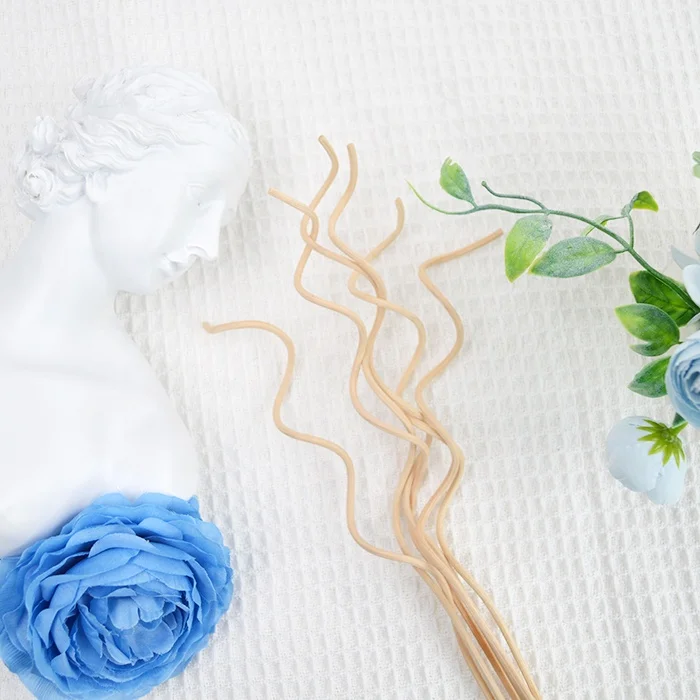 High quality Reed diffuser curved  Natural Rattan sticks Aroma sticks home perfume sticks