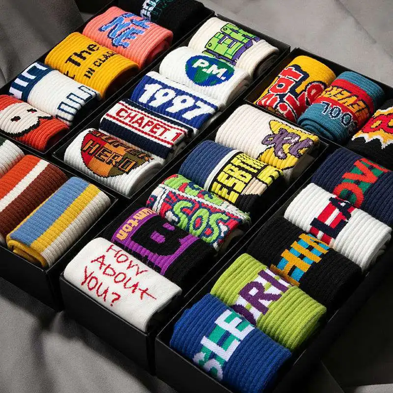 Free Mockup No Minimum Order Cotton Oem Design Printed Custom Logo Crew Sport Men Socks