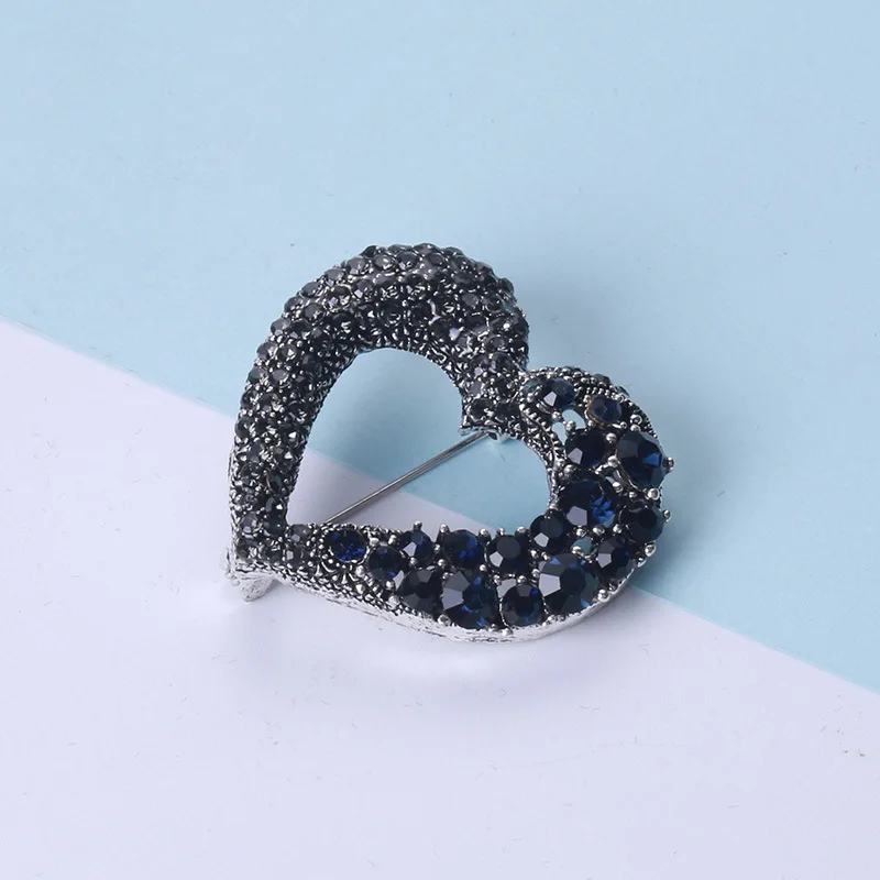 Black Heart Crystal Brooch Pins for Women Hollow-Out CZ Broaches