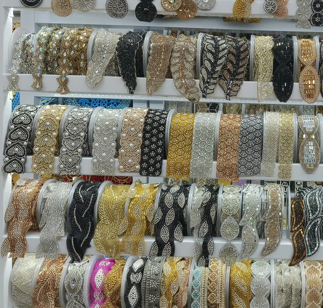 AFFINITY OEM Hot Sale 3D Design Custom Hotfix Pearl Rhinestone sheet Transfer Patches Iron-On ribbons For Clothing Accessories