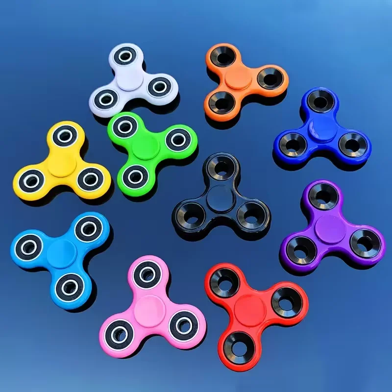 Оптовая продажа новый дизайн классические игрушки индивидуальный логотип пластиковые 3 пальца прочный Спиннер с керамическими подшипниками