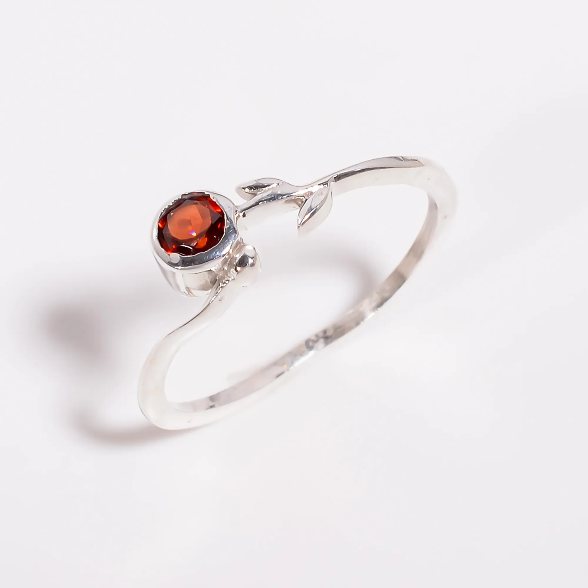 925 Sterling Silver Ring Natural Round Cut Citrine Gemstone Minimalist Ring Size US 9, 925 Silver Jewelry Exporter, Fine Jewelry