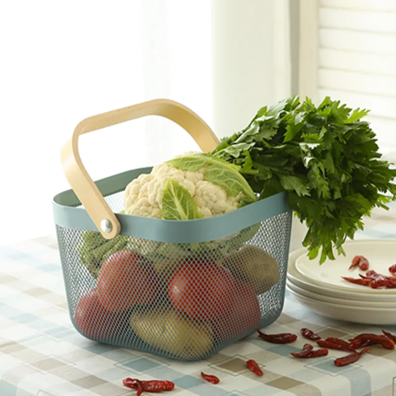
Wholesale Fashionable Portable Picnic Fruit Food Metal Basket Wire Mesh Storage Basket with Wooden Handle 