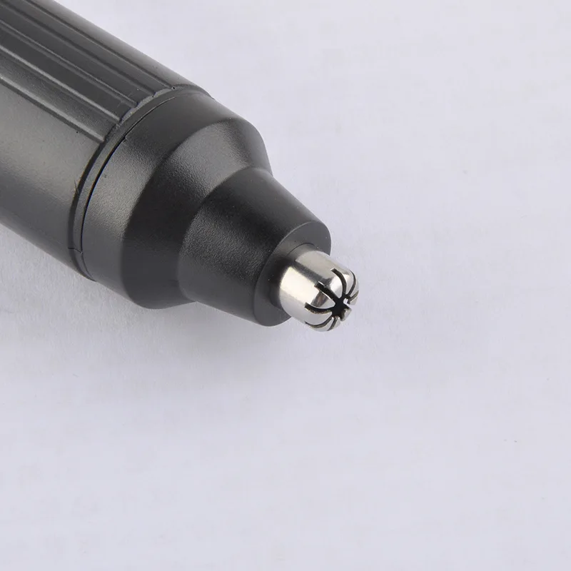 Wholesales Professional Painless Nose Clippers Ear Facial Eyebrow Nose Hair Trimmer Black Box Logo Power Battery Outdoor Sales