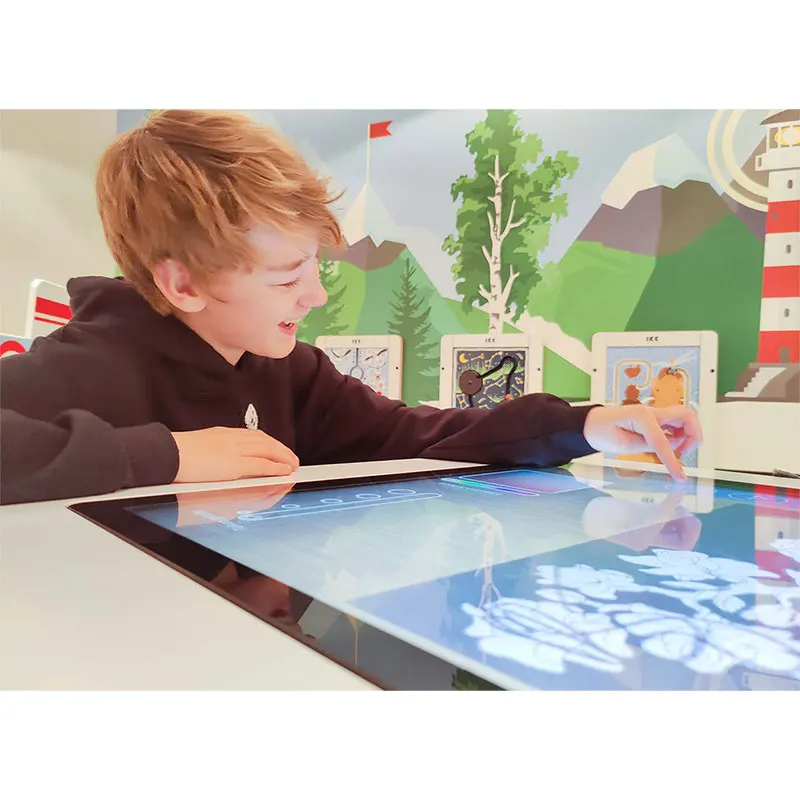 Poling 43 55 Inch table style interactive lcd Multi touch screen game table display desk