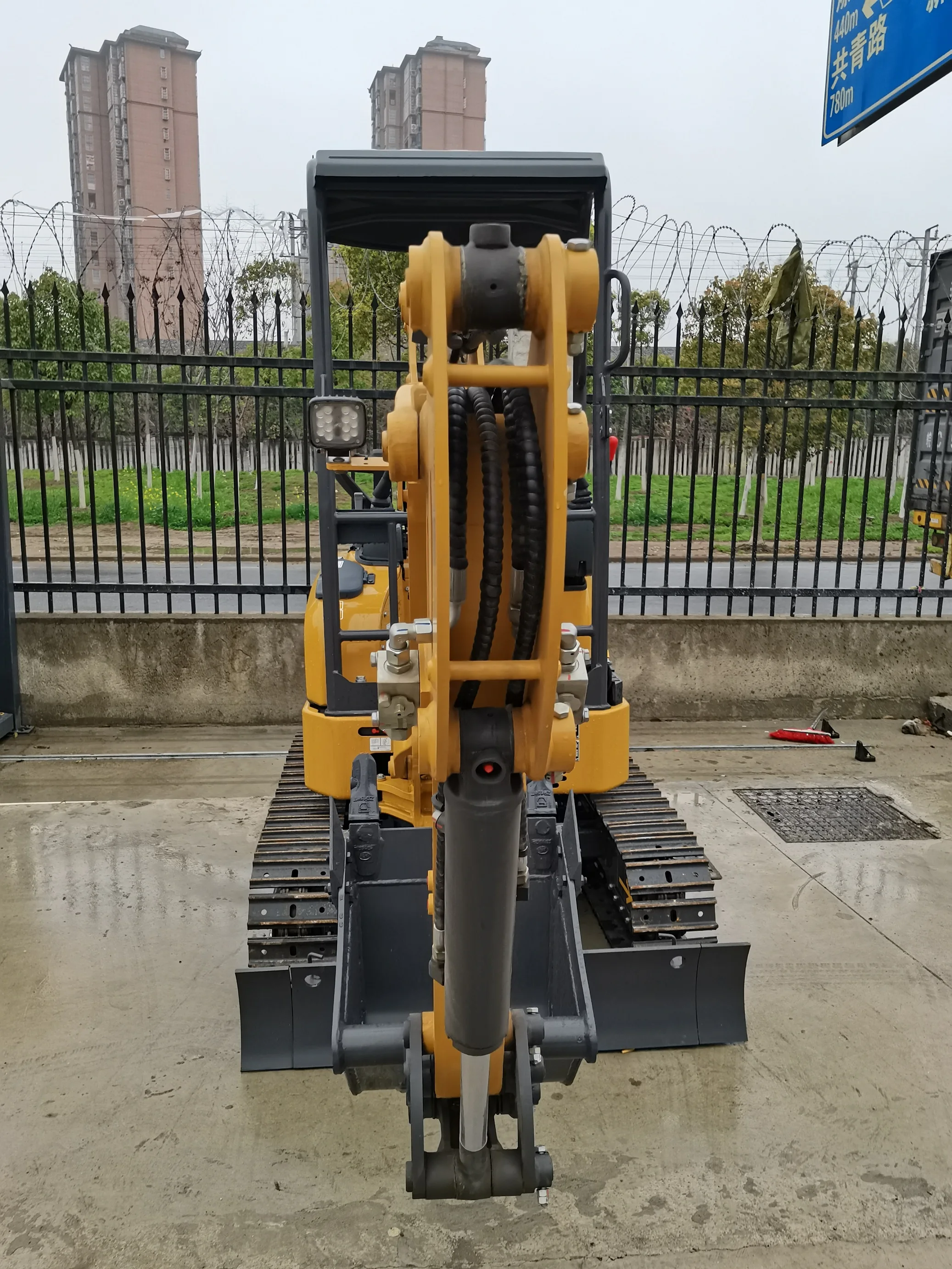 Chinese XCMG Crawler Digger Machine 2ton Mini Excavator With High Performance XE17U